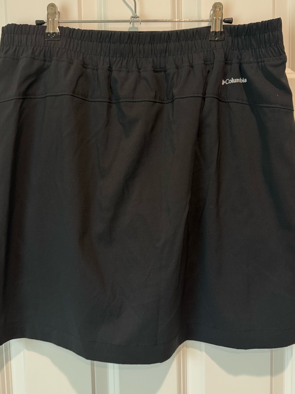 Columbia Women's Hiking Golf 19" Skort - Size Large - Black - Picture 4 of 10